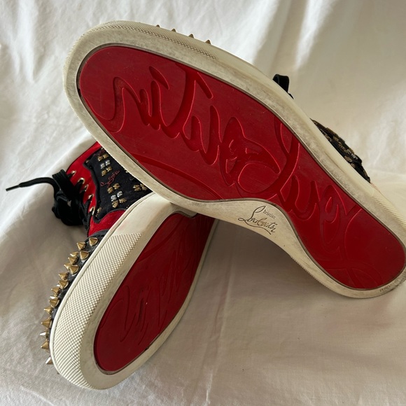 Beautiful authentic men’s high top studded sneakers by Louis Vuitton. Size 7. - Picture 4 of 6